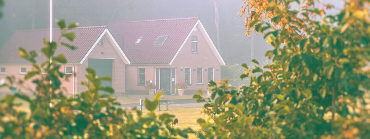 Woud – WOUD Texel Woud – WOUD Texel Wir von Woud Die Natur spielt eine wesentliche Rolle in unserer Unternehmensphilosophie. Wie für den Wald um uns herum gilt auch für Woud: Alles ist miteinander...